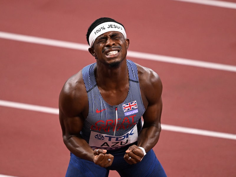 Religieuze rel op WK atletiek: World Athletics wil dat Britse sprinter haarband met tekst ‘100% Jesus’ niet meer draagt