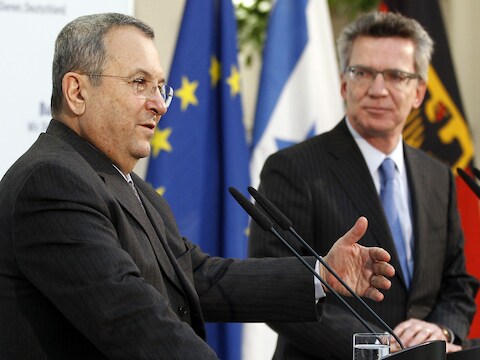 De Israëlische Defensieminister Ehud Barak en zijn Duitse ambtsgenoot Thomas de Maizière.