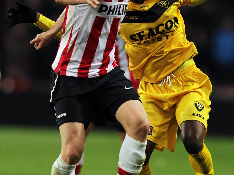 Timothy Derijck won met PSV van VVV-Venlo: 2-0.