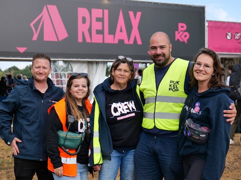 Kris Vandebosch, Joëlle Claes, Marleen Geysen, Yannick Keysers, Chloé de Weerdt van vzw De Poekoeks.