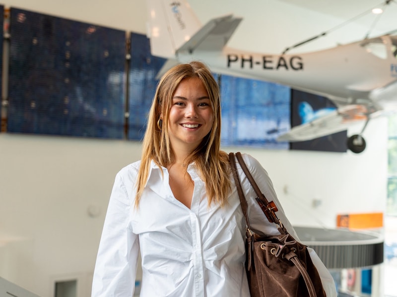 Nederlandse prinses Ariane begonnen aan haar studie Lucht- en Ruimtevaarttechniek in Delft