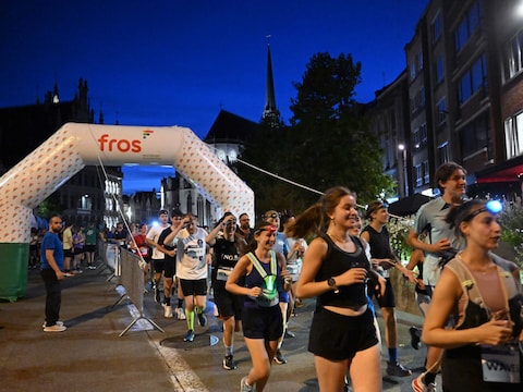 Geen tijdsregistratie, wel kaarslicht en straattheater: zo verandert Leuven zaterdag in één grote loopfuif