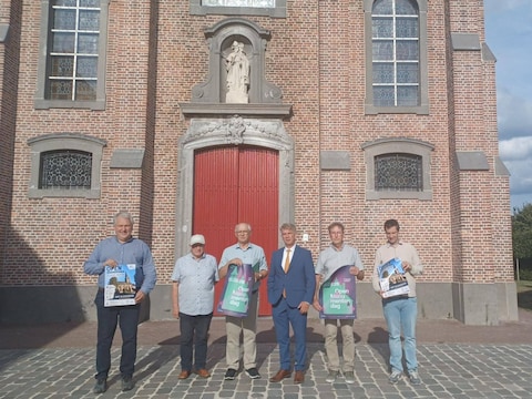 De Erfgoedraad Oostkamp, in samenwerking met de Kerkraad Waardamme en met steun van de gemeente Oostkamp organiseren rondleiding in de Sint-Blasiuskerk tijdens Open Monumentendag.