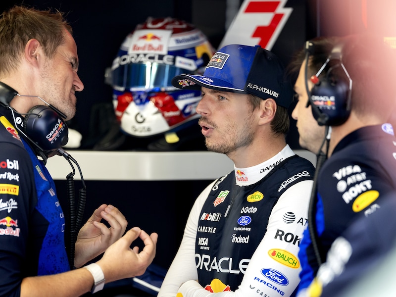 “Alsof ik op ijs rijd”: Max Verstappen klaagt alweer over auto, George Russell snelste in tweede training