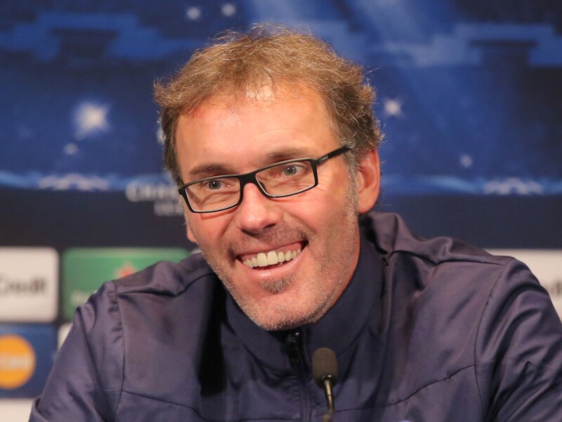 Laurent Blanc op een persconferentie.