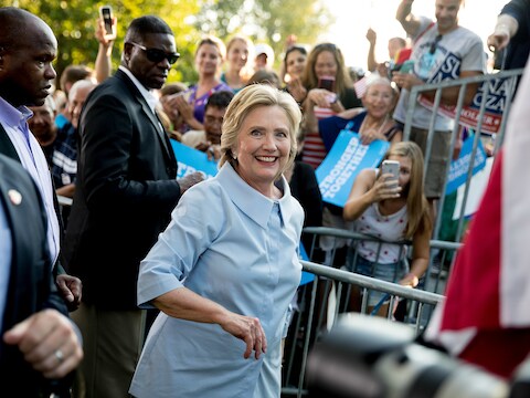 Hillary Clinton na haar speech in Hampton, Illinois.