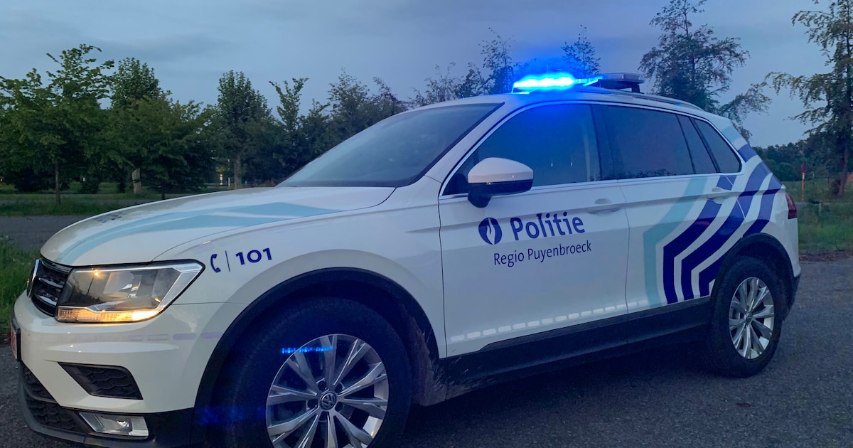 Bromfietser lichtgewond bij spectaculair ongeval: “Leek erger dan het was”