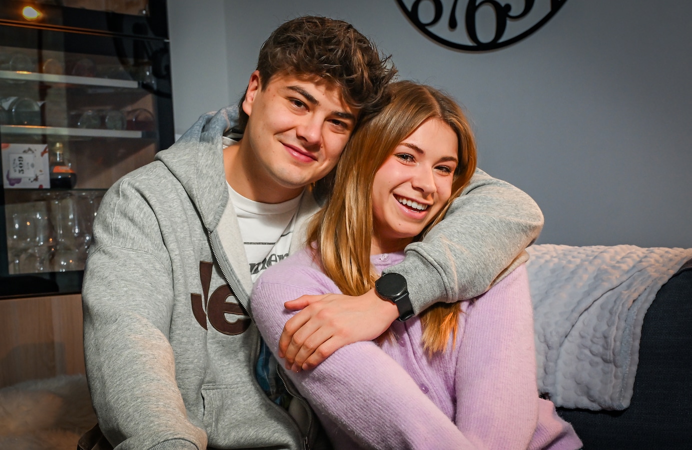 “Op mijn achttiende kon ik al een eigen pand kopen”: TikTok-ster Stien ...