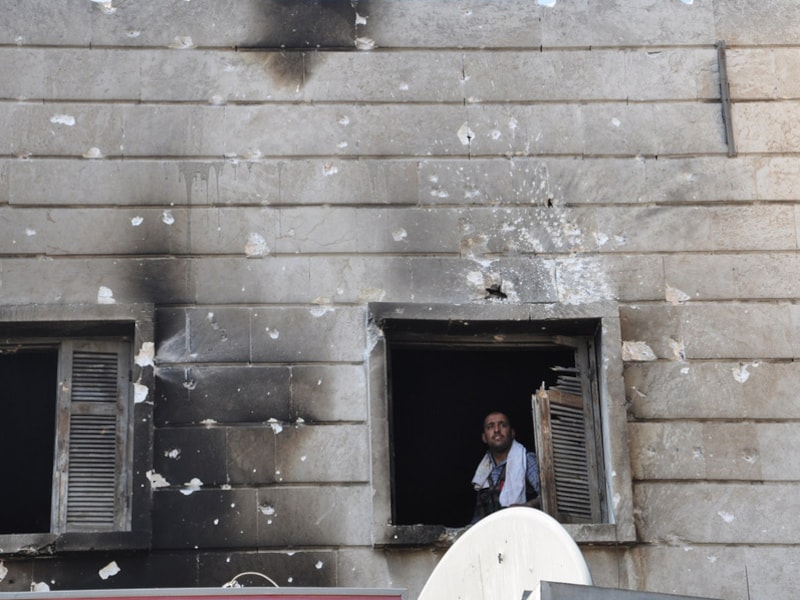 Een Syrische vrijheidsstrijder in Aleppo.