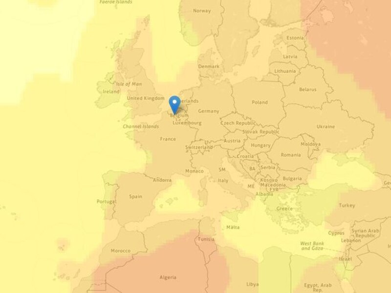 De kaart toont de stijgende temperaturen duidelijk aan.