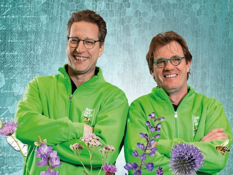 Bruno Remaut en Bart Vandepoele zetten Week van de Bij verder als vzw