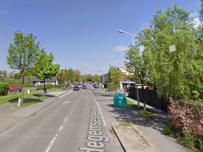 De Edegemsesteenweg in Kontich, waar de vrouw het laatst was gezien.