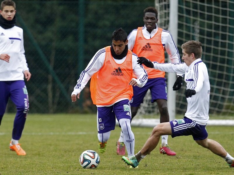 Ronald Vargas als pasmunt voor Thorgan Hazard?