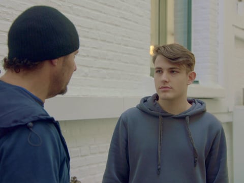 Senne is de jongste bewoner in Affect 2U. Hij probeert hier van een heftige gameverslaving af te raken. De lockdowns zorgden ervoor dat hij nog meer ging gamen dan hij al deed.