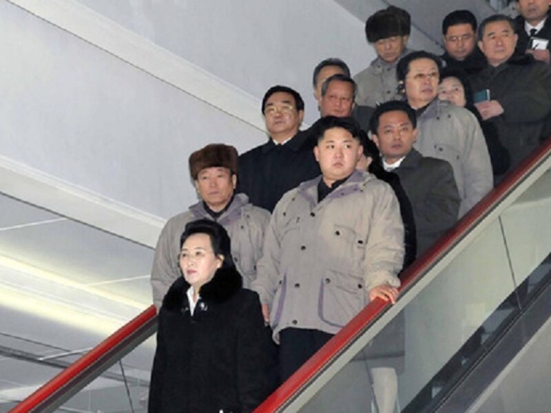 Kim Jong-un met zijn tante Kim Kyong-Hui en haar echtgenoot Jang Song Thaek