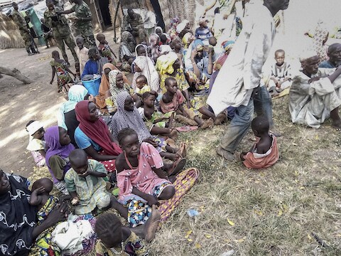 Enkele van de uit de handen van Boko Haram geredde mensen.