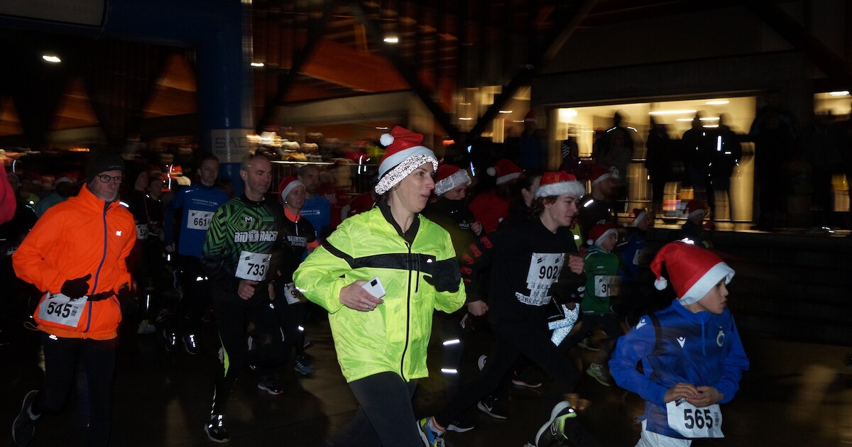 Eerste Santa Run onder de vleugels van Rode Lopers klokt af op bijna ...