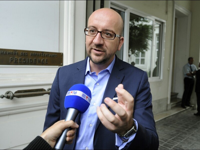 Michel distantieert zich niet van de uitspraken van Mangain over De Wever en zegt dat het gerecht in deze haar werk moet doen.