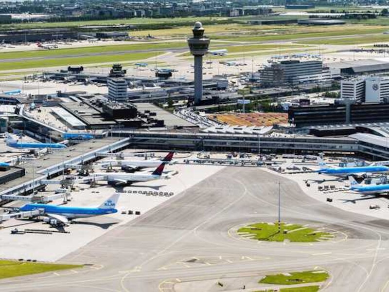 De luchthaven van Schiphol.