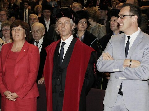 Ingrid Lieten, rector Mark Waer en Pascal Smet.