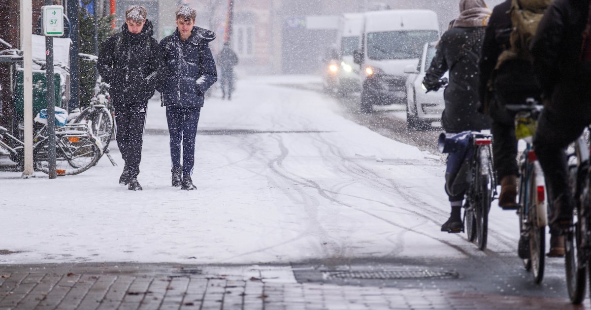 Werken Fluvius wekken ergernis: “Mensen worden in putje winter een hele dag in de kou gezet”
