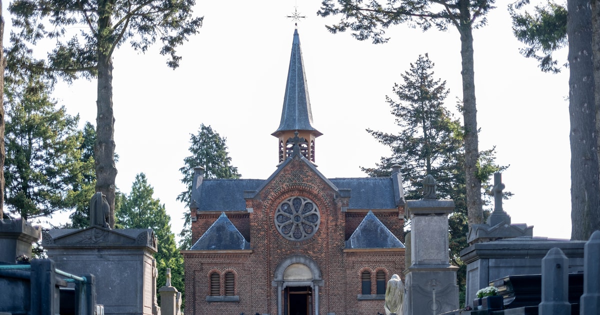 Kapel van stedelijke begraafplaats vanaf dit weekend elke dag open: “We willen ze restaureren voor k