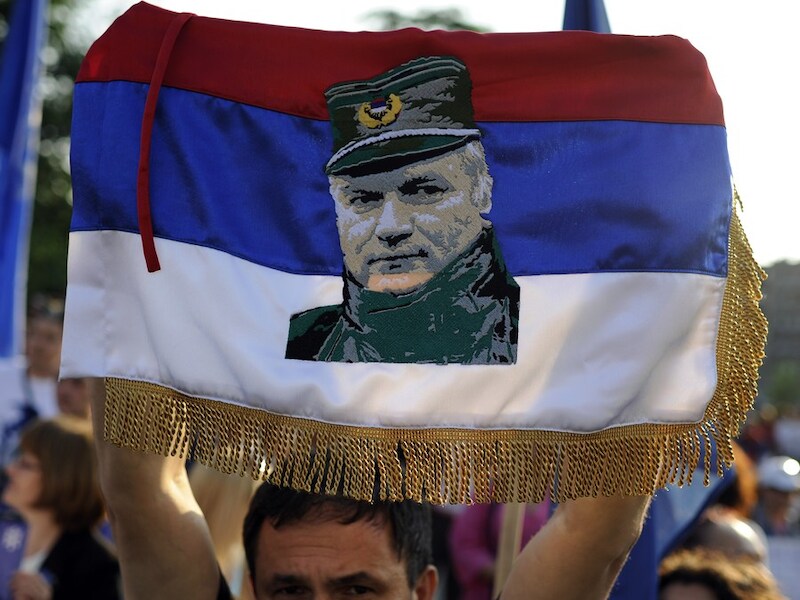 Afgelopen weekend kwamen duizenden Serviërs in Belgrado op straat om te demonstreren tegen de arrestatie van Ratko Mladic