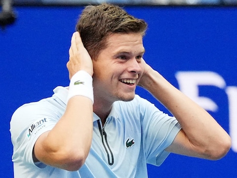 LIVE. Historisch! Alexander Blockx schrijft geschiedenis door als eerste Belgische man ooit kwartfinale op US Open te bereiken