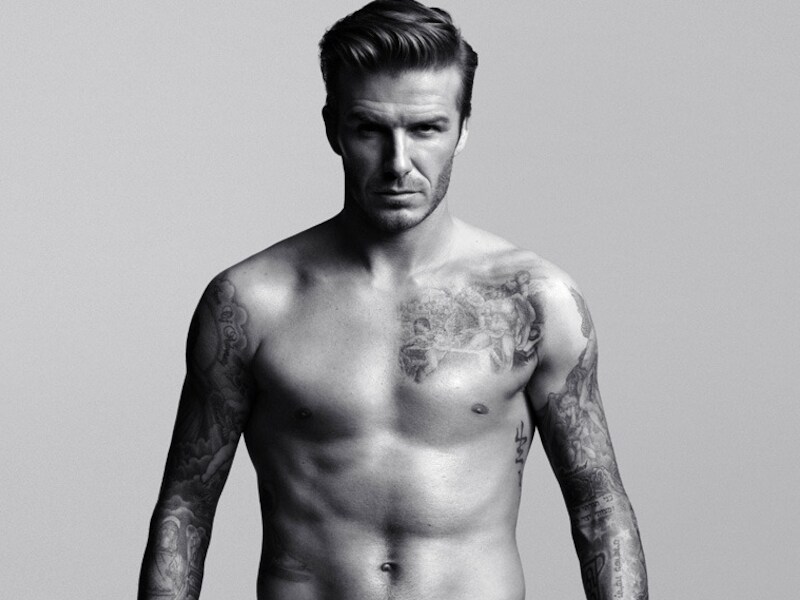 Tijdens zijn fotoshoot voor zijn ondergoedcollectie voor H&M toonde David Beckham zijn poseerkwaliteiten al aan de wereld.