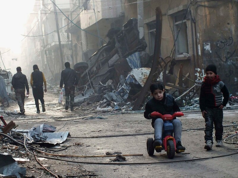 De eerste doelstelling van België en de Europese Unie is een "politieke oplossing" te vinden voor Syrië.