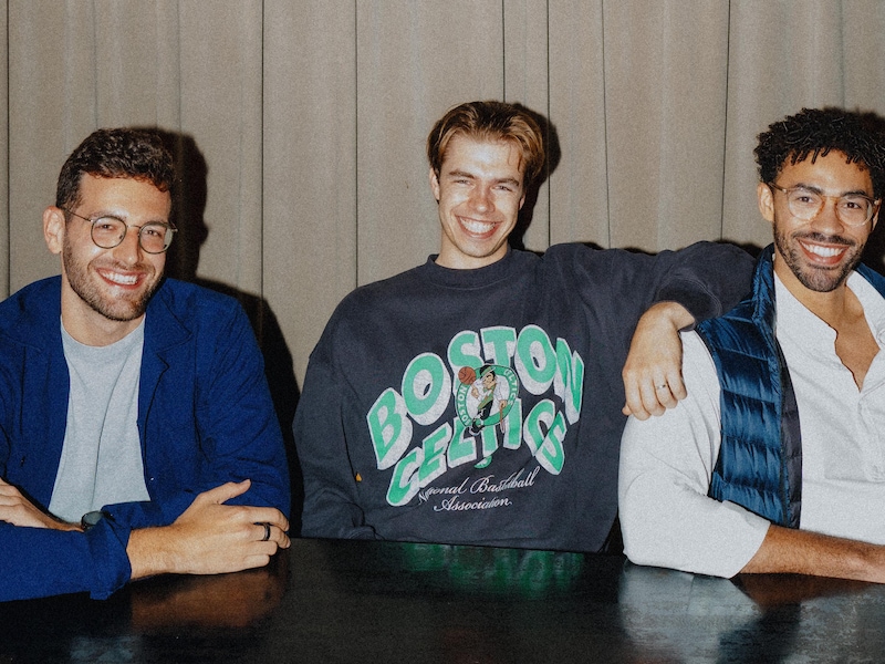 Een foto uit 2024 van de ‘founding fathers’: Jeroen Van Hautte, Andreas De Neve en Mikaël Wornoo.