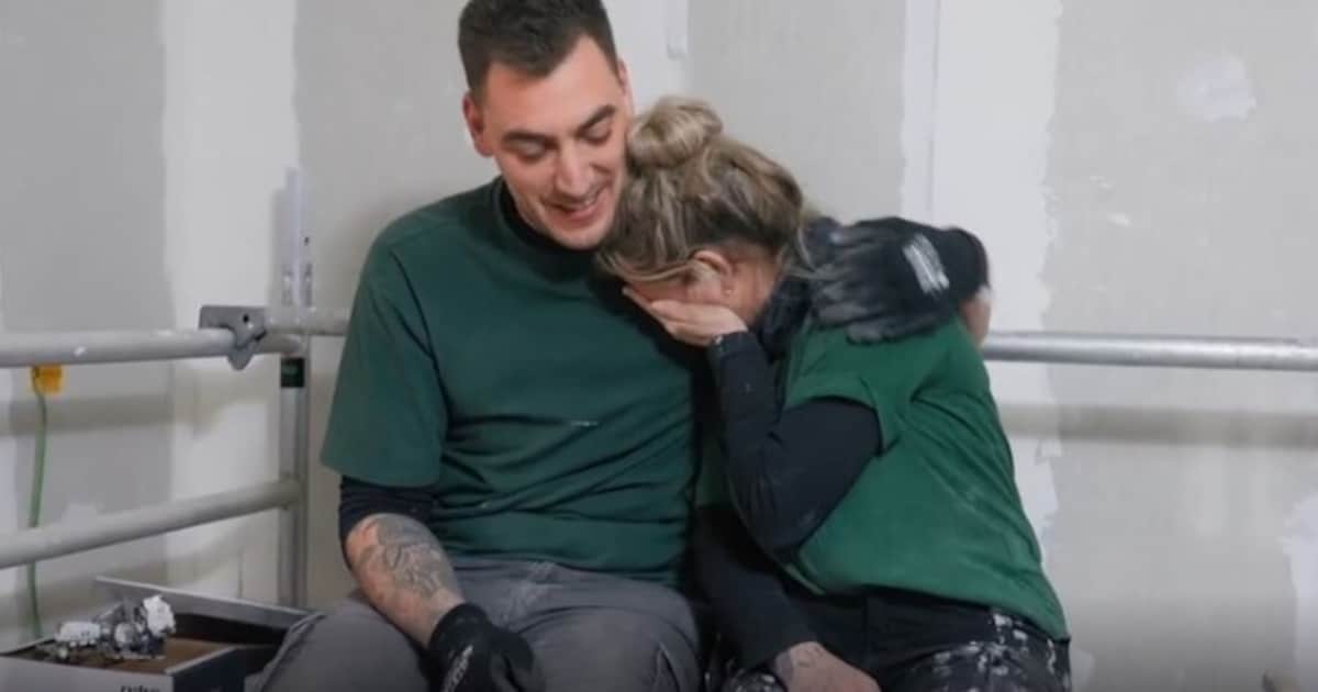 KIJK. Dieter en Romy pinken traantje weg na videocall met hun kindjes in ‘Huis gemaakt’