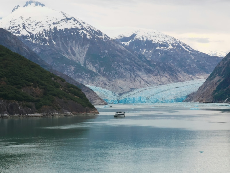 Op één na grootste tsunami ooit in fjord in Alaska: “Golf bereikte hoogte van 481 meter”