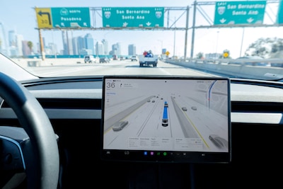 Vlaanderen keurt zelfrijdende Tesla sneller goed dankzij tes