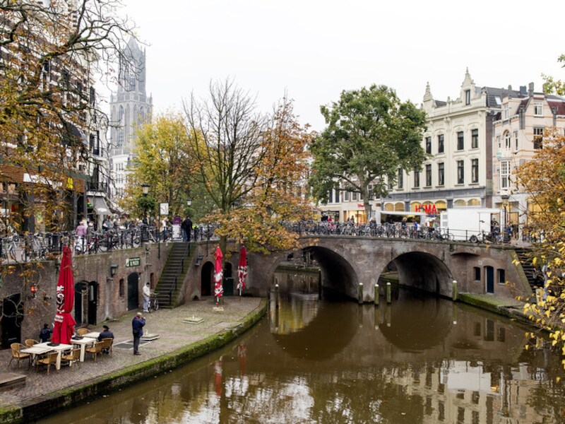 Eén van de grachten in het centrum van Utrecht.