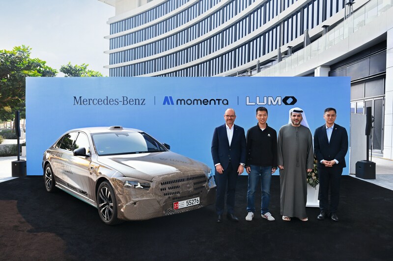 Mercedes-Benz y Momenta anuncian un servicio de transporte autónomo basado en la nueva Clase S.