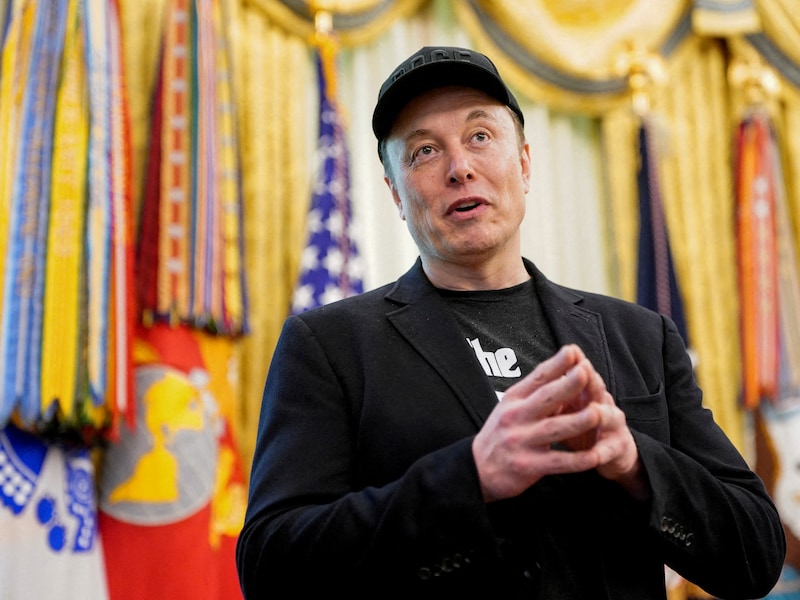 Aandeel van Tesla maakt een duik na politieke plannen Elon Musk