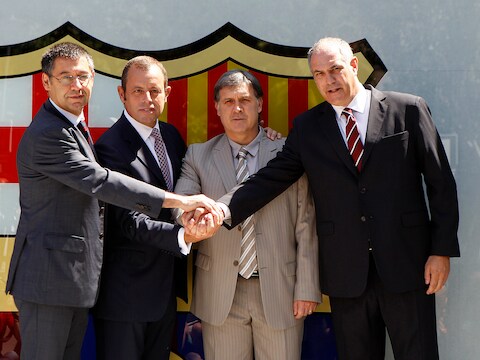 Andoni Zubizarreta (r)