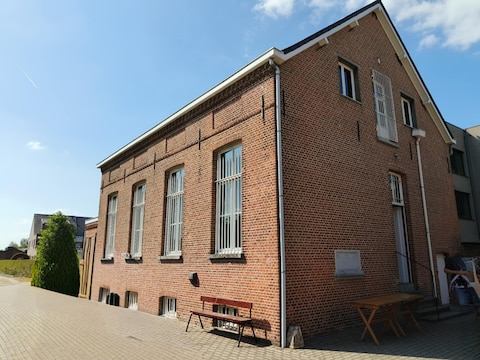 De tentoonstelling vindt plaats in ’t Dolhuis in Berlaar 
