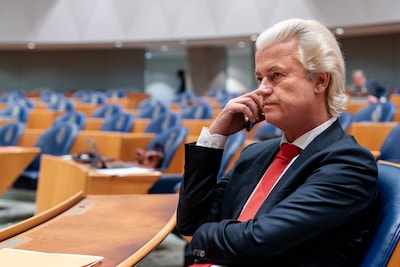 Geert Wilders hervat verkiezingscampagne na terreurdreiging vanuit België