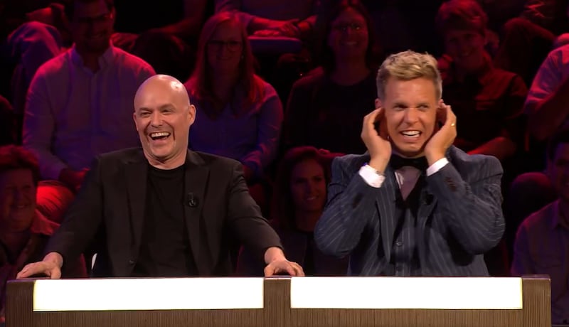 Philippe Geubels en James Cooke in 'De slimste mens'.