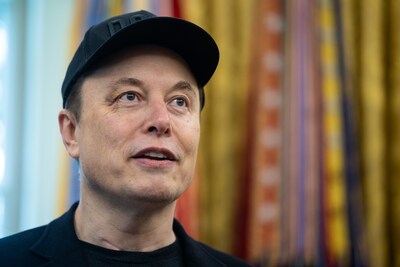 Enkel via gedachten een smartphone bedienen: investeerders pompen 569 miljoen euro in hersenimplantatenbedrijf van Musk