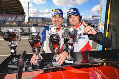 Nono (20) en Koen Wauters (58) winnen voor het eerst samen B