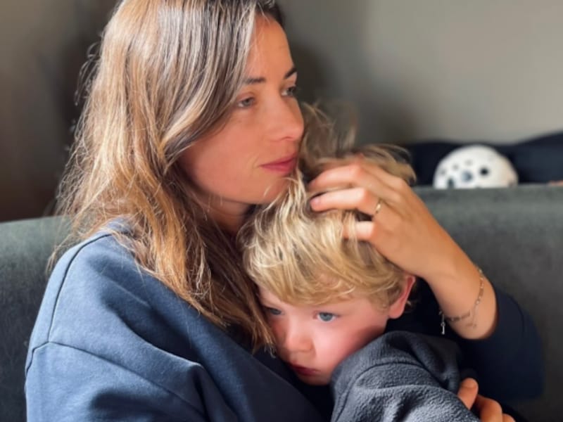 Dorien Reynaert geeft update na ‘uitdagende fase’ met zoontje: “Het gaat heel goed”