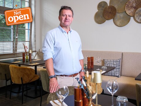 Jo Boeykens baat Brasserie Donjo aan het Kasteel d’Ursel uit.