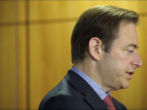 Bij de partij van Bart De Wever viel men uit de lucht over het verleden van de waarnemend voorzitter.
