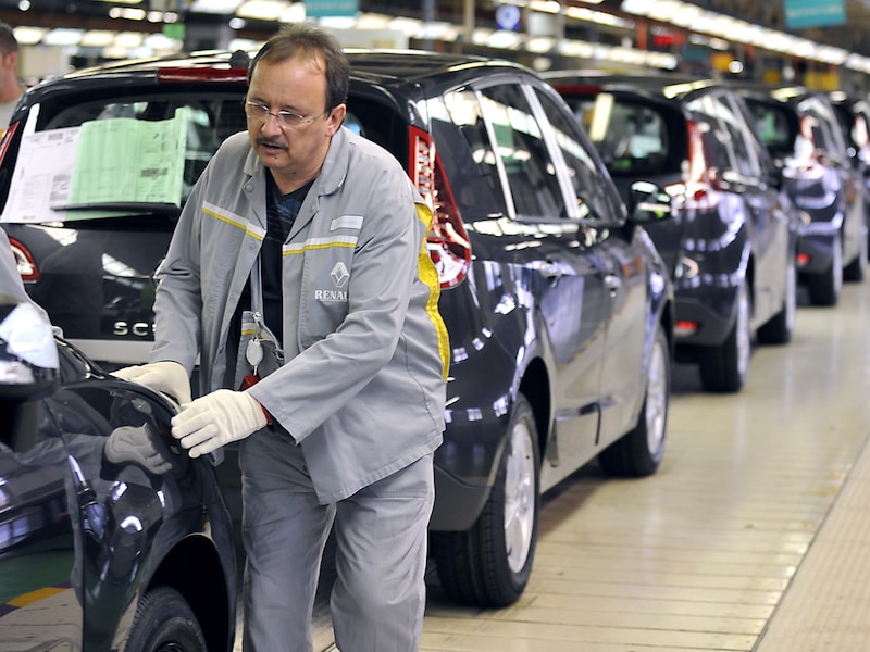 De Ford-modellen zullen geproduceerd worden in deze Renault-fabriek in Douai.