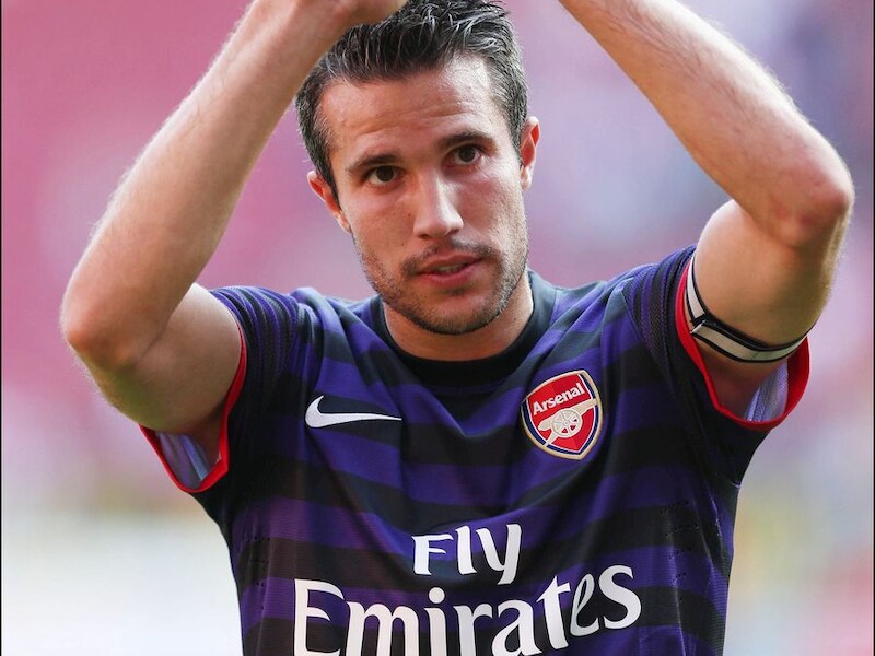 Van Persie, vorige week tijdens een oefenmatch tegen Keulen, zijn laatste wedstrijd voor Arsenal