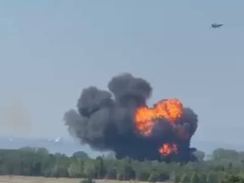 F-16 stort neer tijdens trainingsvlucht in Turkije