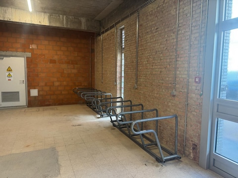Archieffoto, als illustratie, van een afgesloten fietsenstalling in Sint-Amandsberg.